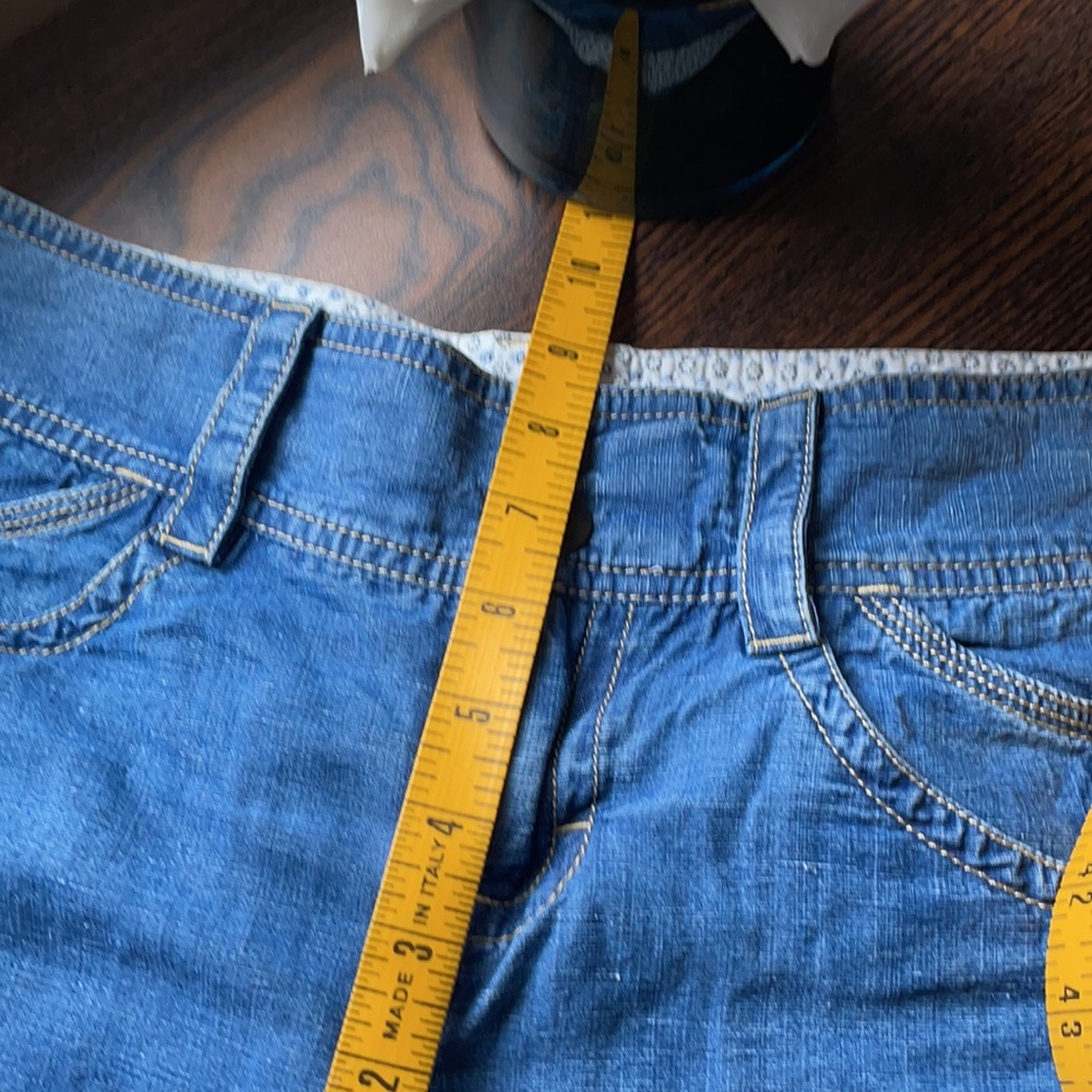 Athleta chambray shorts 2 - Picture 3 of 9